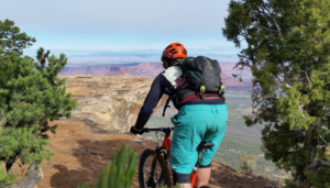 Mountain bike helmet